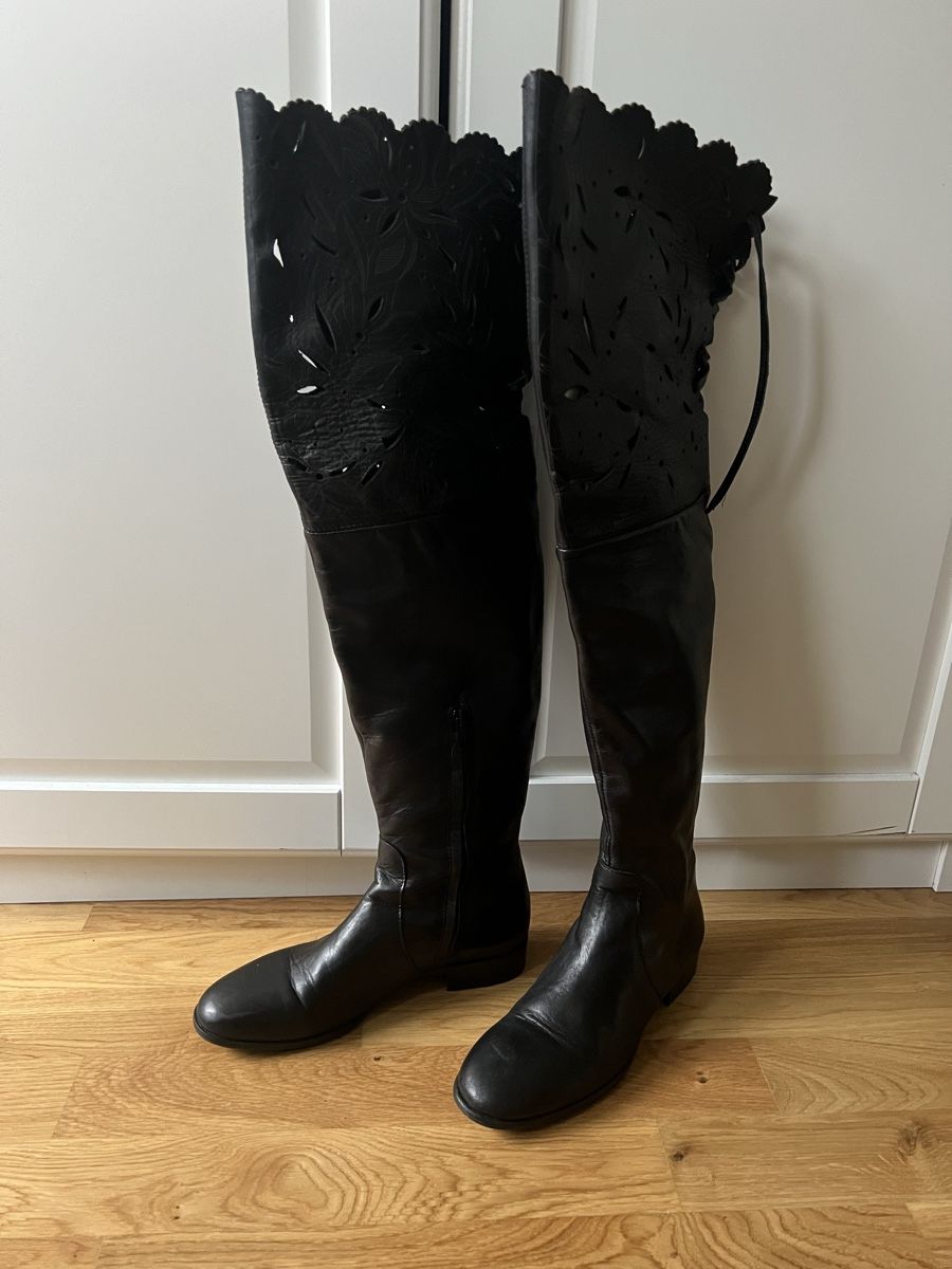 Damenschuhe: Stiefel – Gebraucht aus Laufen von li_ga7
