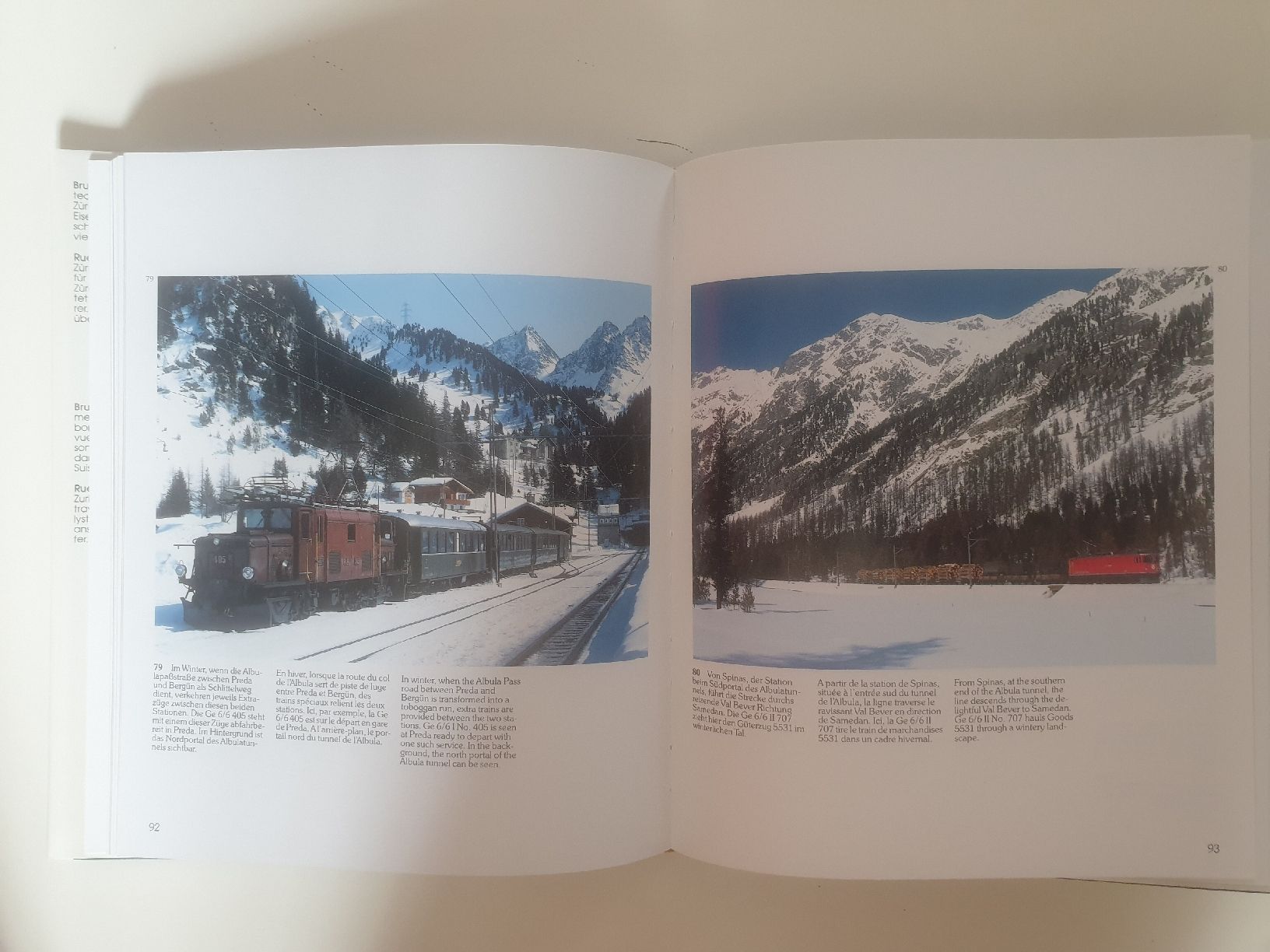 Libri: Rhätische Bahn - Le Chemin de fer rhétique, Bruno Hitz – Nuovo (secondo la descrizione) da Moutier venduto da 2CC2.3402 3