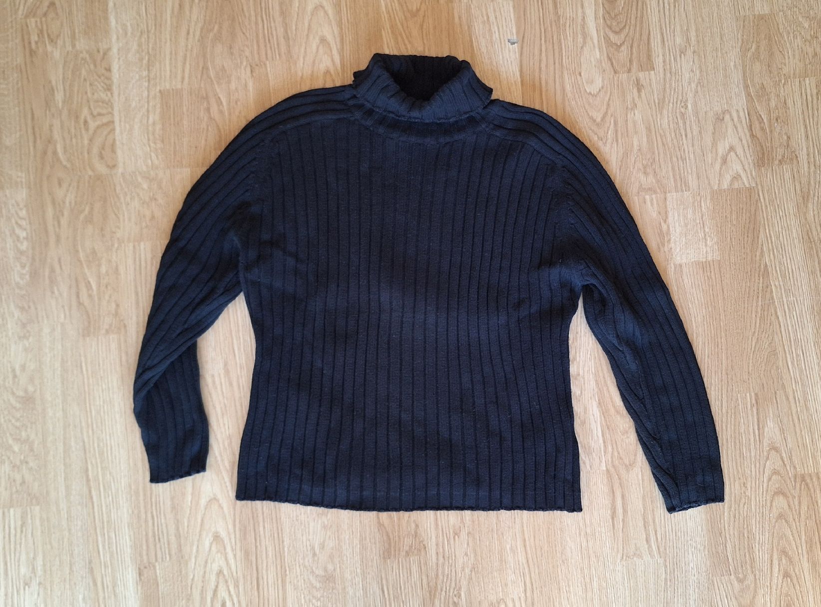 Pulls & Sweat-shirts: Rollkragenpulli XL – D'occasion à Lützelflüh-Goldb par bli_f2v9