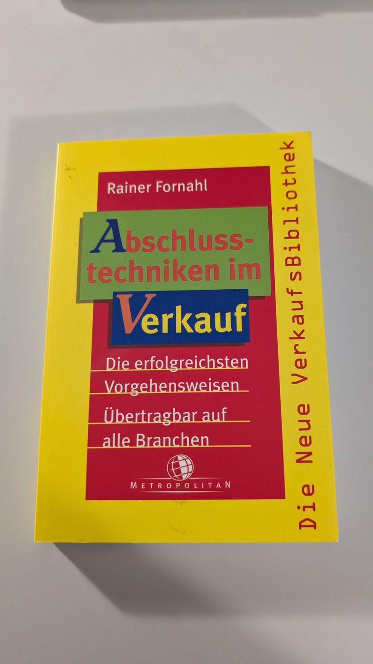 Livres: Abschlusstechniken im Verkauf – D'occasion à Baar par Arthur_Fooksayk