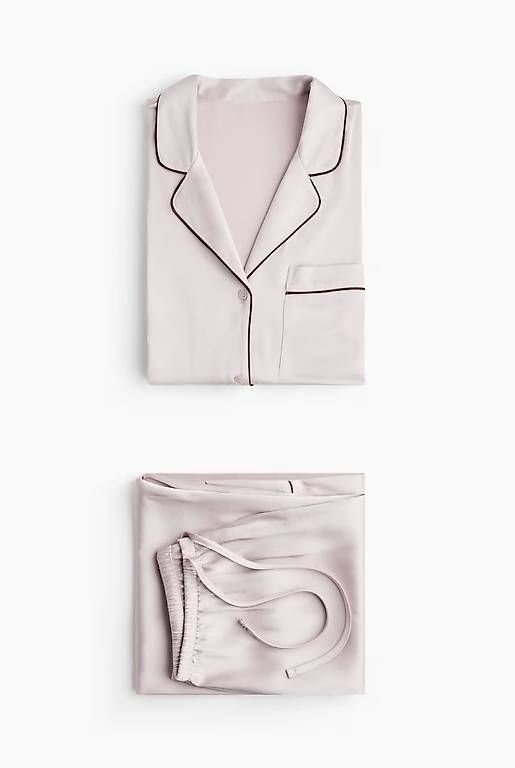 H&M Negligees & Pigiami: H&M Satinpyjama XS – Nuovo (secondo la descrizione) da Weggis venduto da su_sch