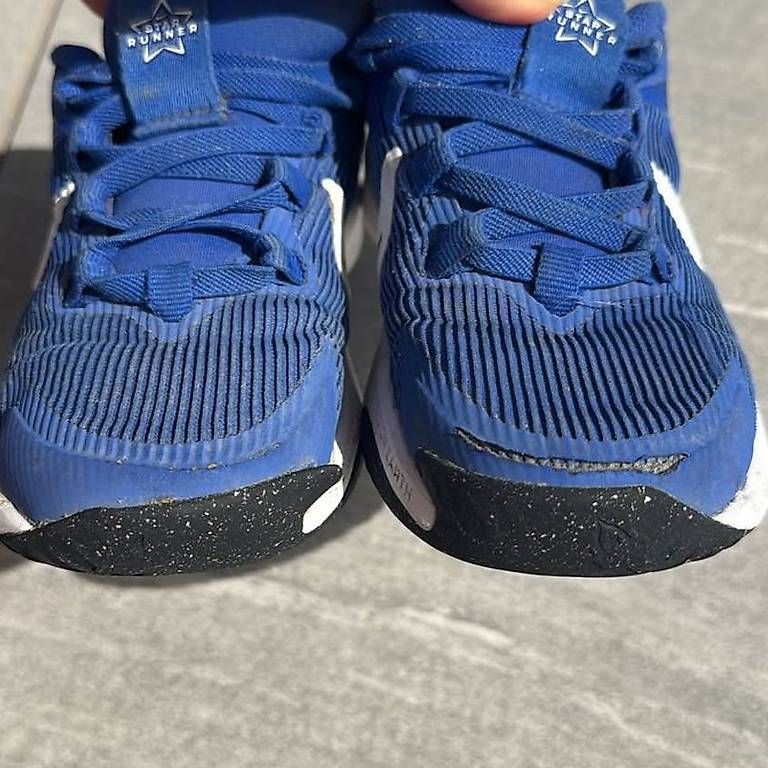Herrenschuhe: Sneakers Gr. 27.5 – Gebraucht aus Männedorf von AnVi2015 1