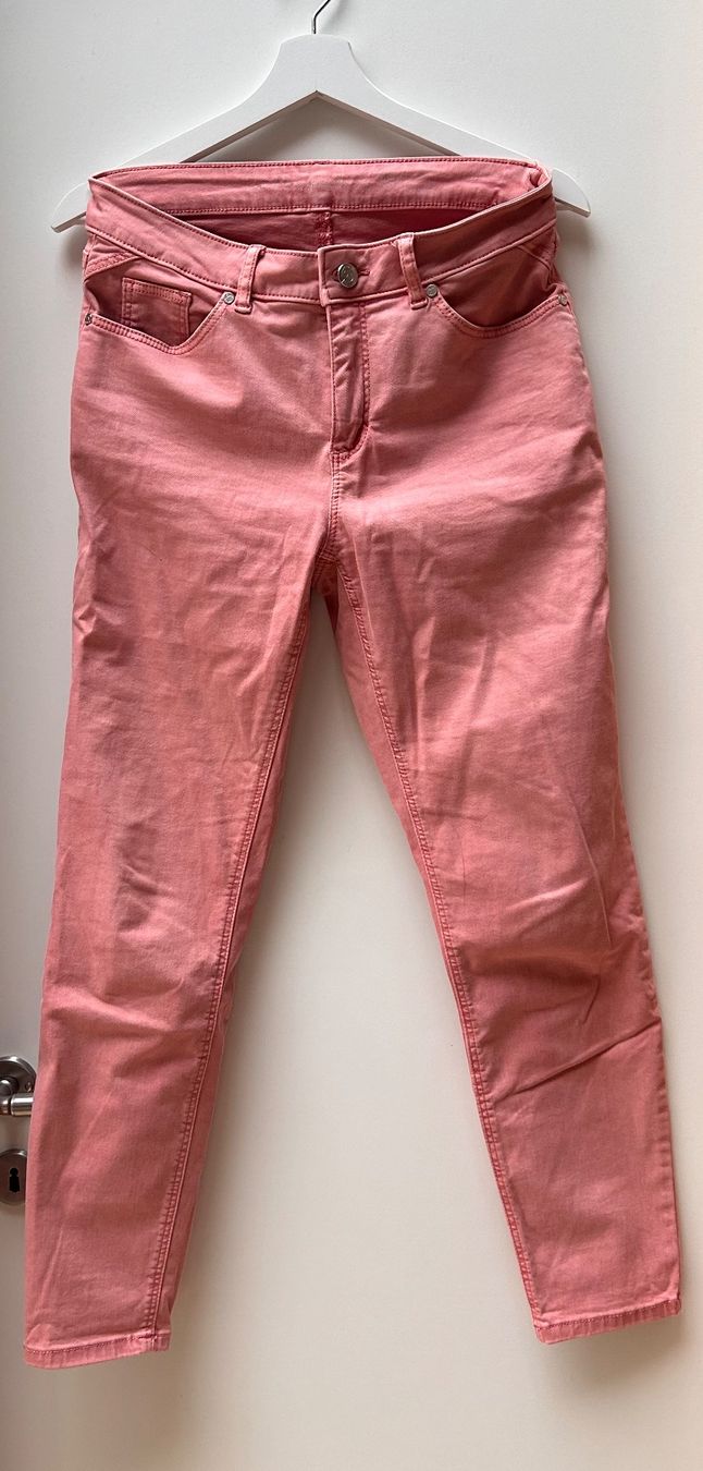 Bonita Jeans: BONITA Jeans – Gebraucht aus Dättwil AG von fio_d76l