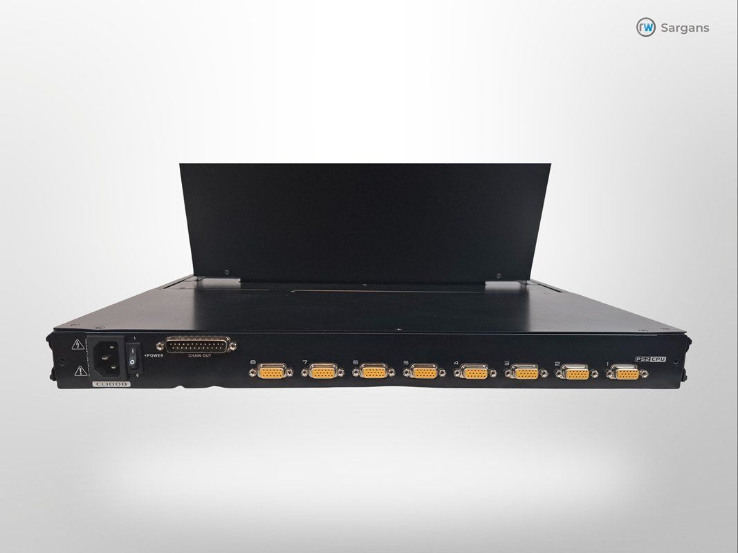 Console: ATEN CL1008M (CH) LCD KVM Switch – Usato da Sargans venduto da Restwert_Sargans 3