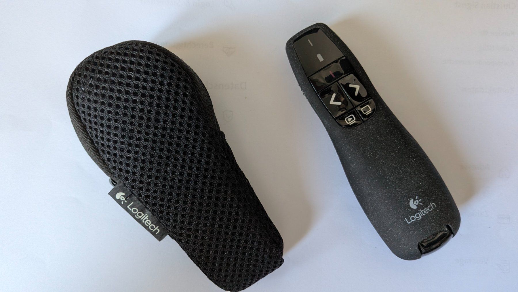 Logitech Telecomandi: Logitech Presenter mit USB Empfänger und Hülle gebraucht – Usato da Thun venduto da Mirweb 2