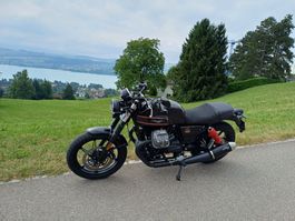 Moto Guzzi V7 Stone Special Edition nur 1400KM Werksgarantie