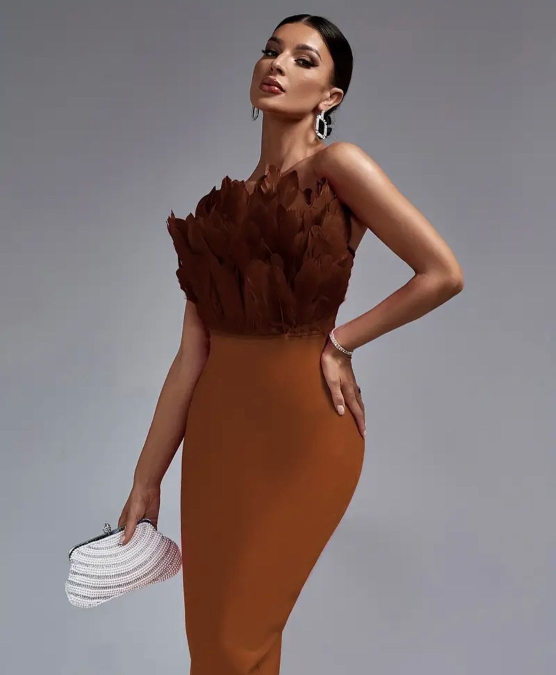 Vestiti: Jolie robe de cocktail avec plumes – Nuovo (secondo la descrizione) da Genève venduto da Annilu 2