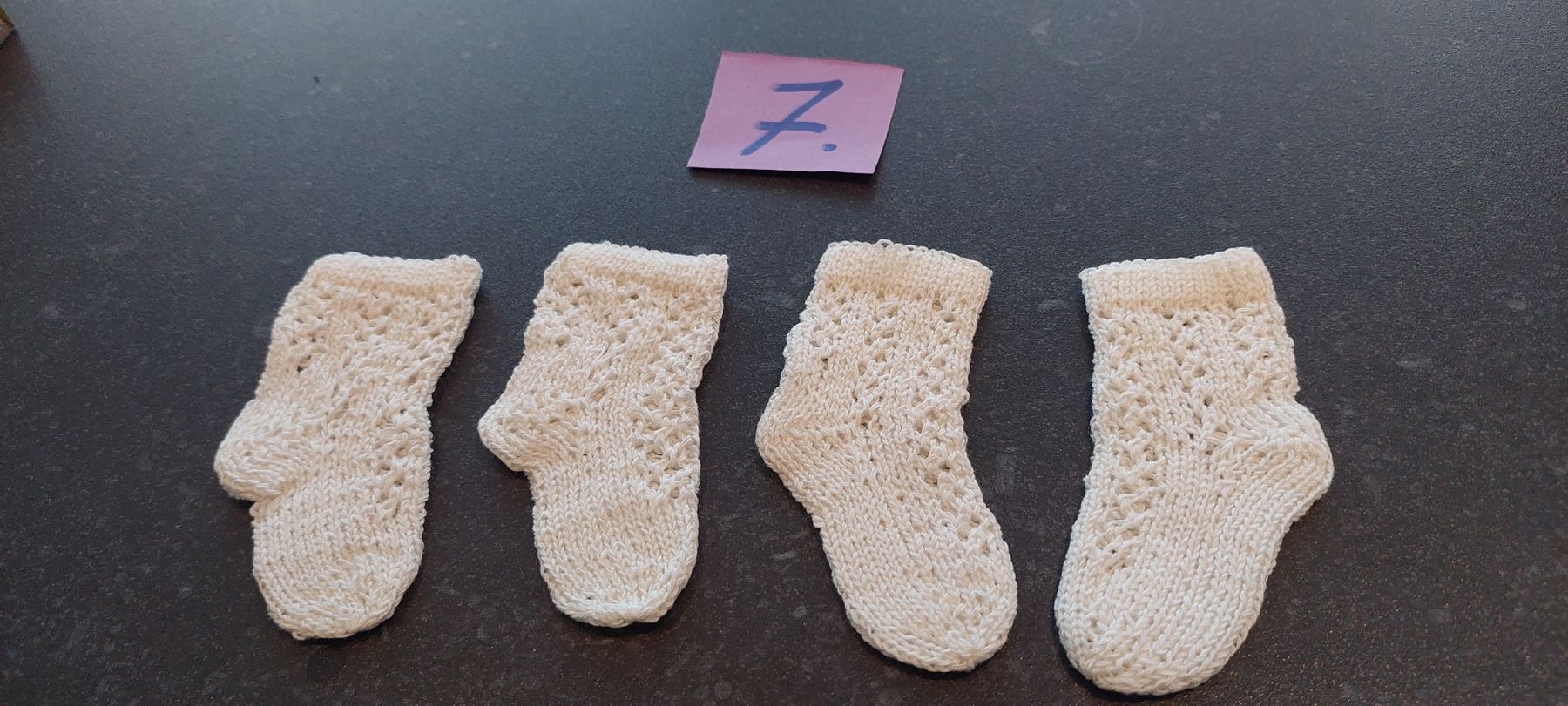 Puppen: 2Paar neue Puppensocken – Neu (gemäss Beschreibung) aus Muri AG von nindo1