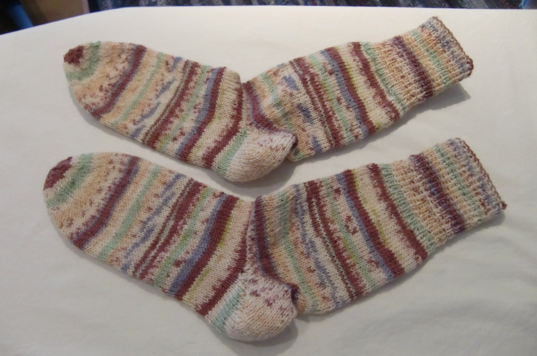 Chaussettes: handgestrickte Socken Grösse 38/39 – Neuf avec emballage d'origine à trüllikon par marie2004