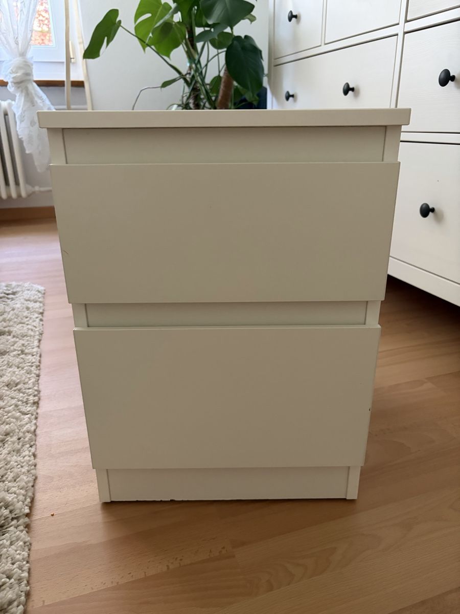 Ikea Comodini: Nachttisch – Usato da Lyss venduto da DeaDiLuna