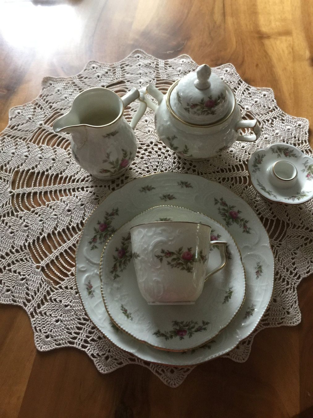 Rosenthal Set di piatti: Rosenthal Kaffeeset Moosrose – Usato da Schlieren venduto da Pelosu