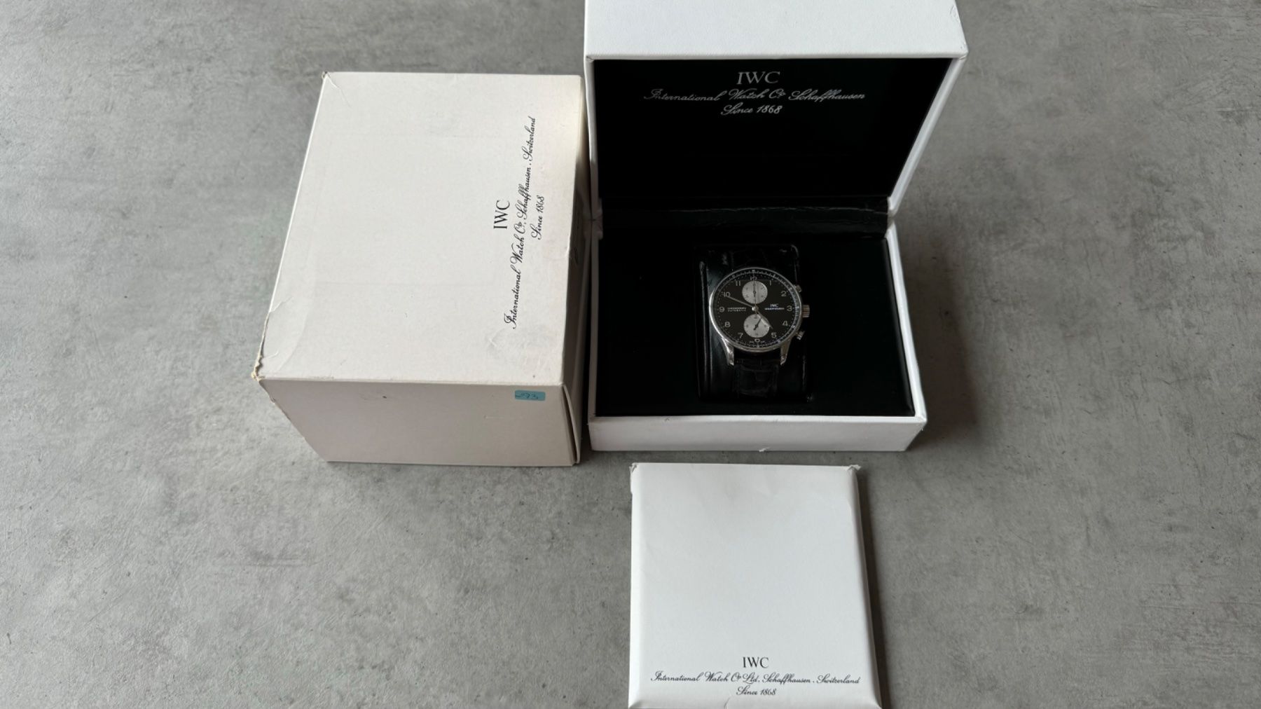 IWC Orologi: IWC CHRONOGRAPH PORTUGUESE 40mm FULL SET – Usato da Bubikon venduto da Mtr1608