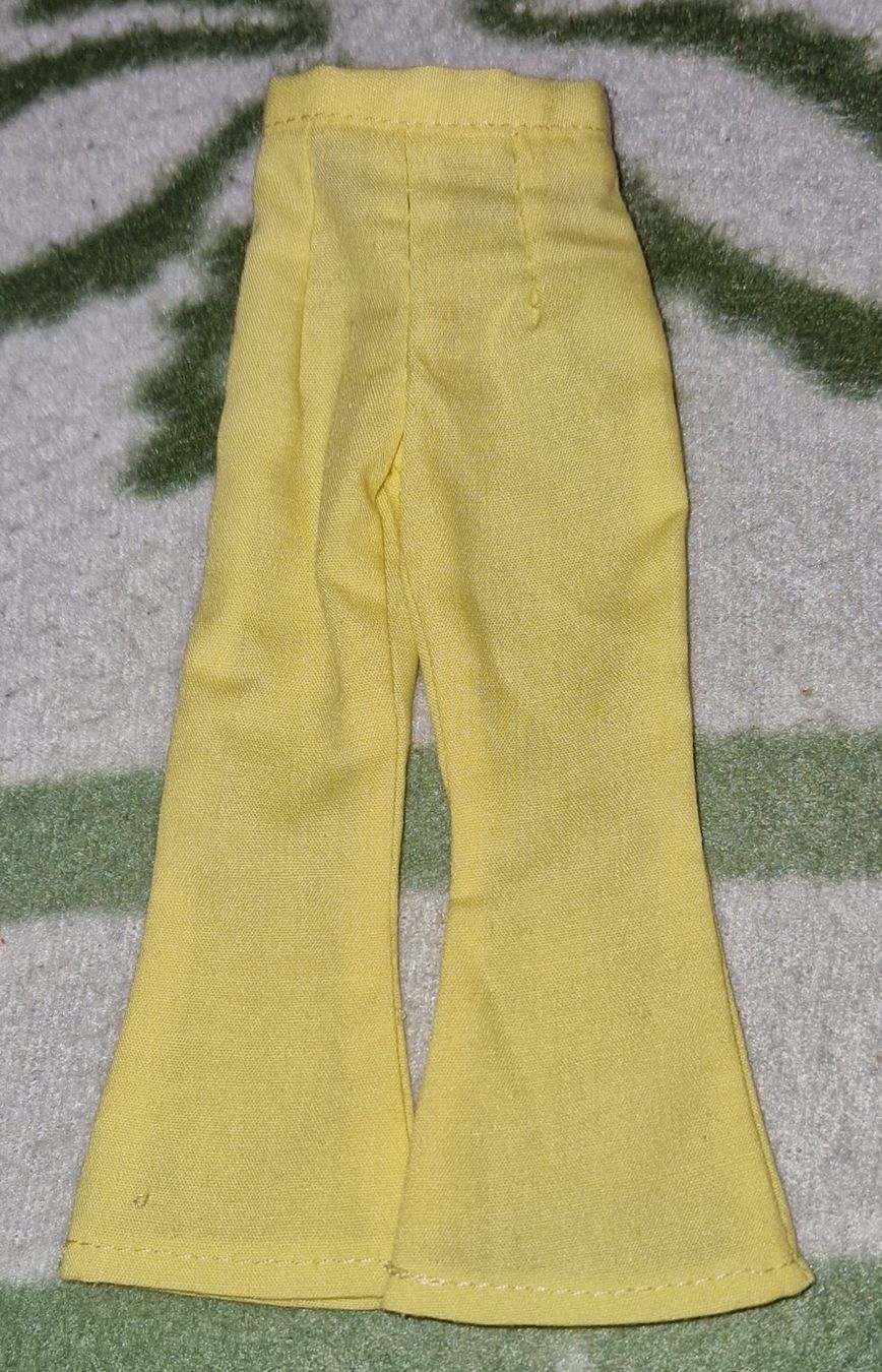Bambole: pantalon pour Barbie – Usato da Couvet venduto da Pioune
