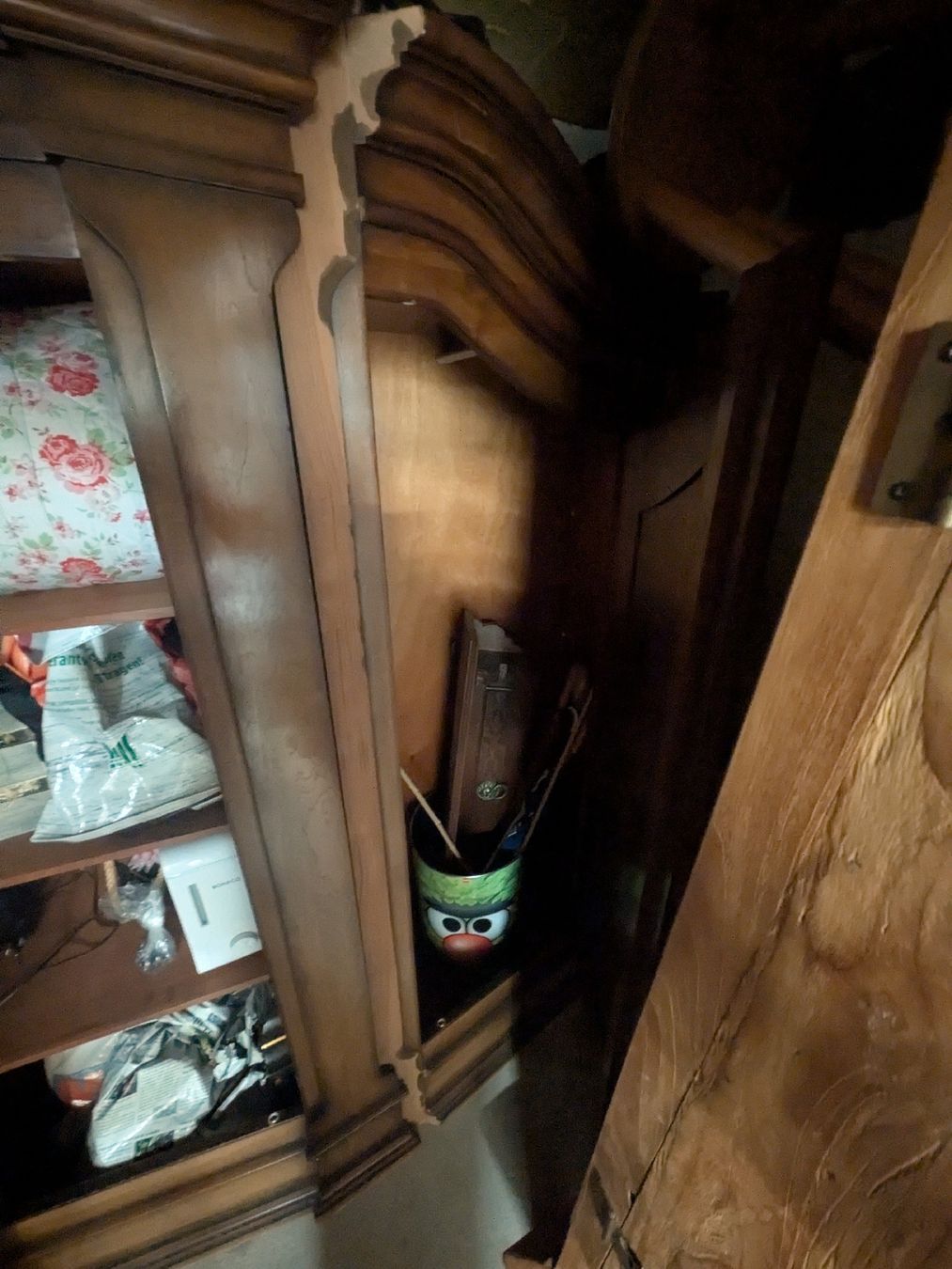Armadi: Handgemachter Schrank – Usato da Liestal venduto da bru_5b76 1