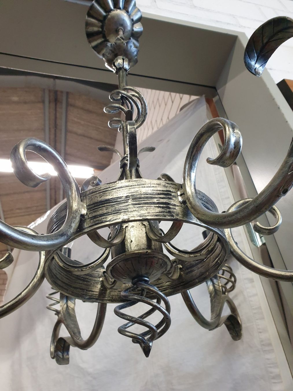 Lampadari & plafoniere: Kronleuchter 6 Armig Schmideisen – Usato da Wädenswil venduto da tome70 1