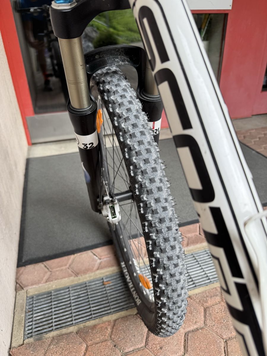 Scott Vélos: Mountainbike Scott – D'occasion à Cham par aqu_9hhn 3