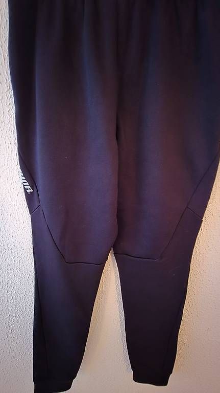 Pantaloni: Pantalon de training Warrior  – Usato da Muraz (Collombey) venduto da Kiriwi 1