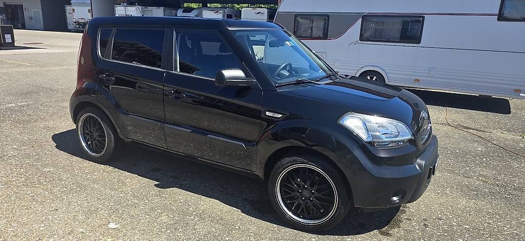 Automobili: Kia Soul  – Usato da Koblenz venduto da Wnr_ddw8 3