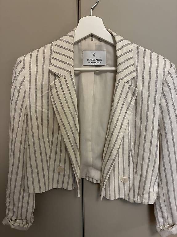 Jacken: Kurzer Blazer M – Gebraucht aus Zürich von Majatzki 2