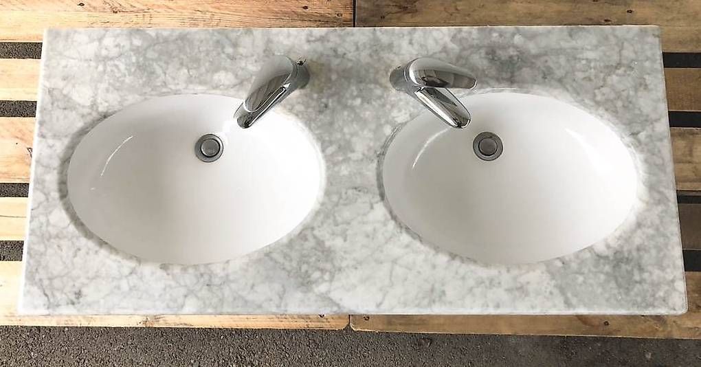 Mobili per bagno: Plateau de salle de bain double vasques avec vasques – Usato da Domdidier venduto da the_x6gl 1