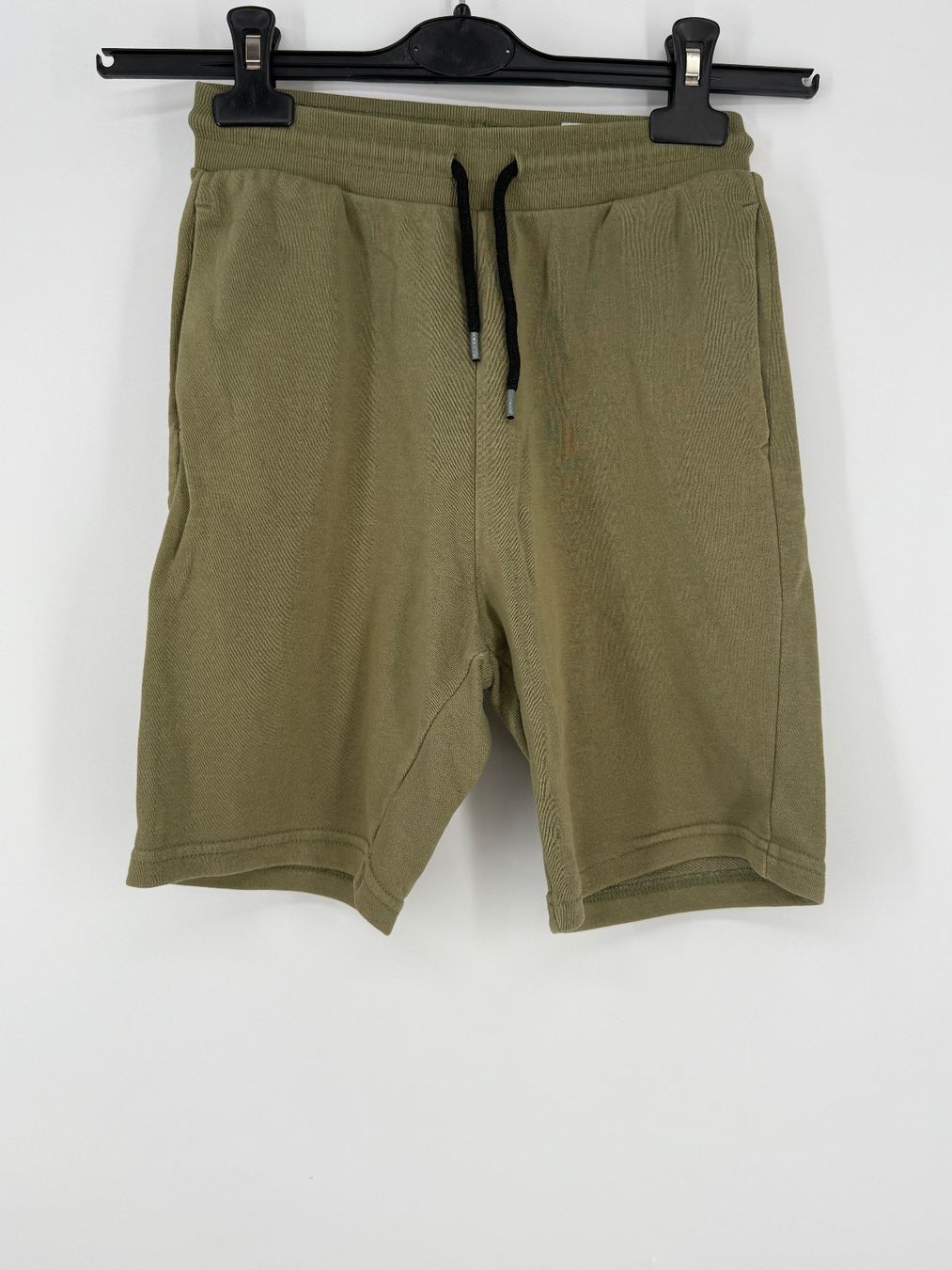 Hosen: Shorts Gr. 146 von H&M – Gebraucht aus Auenstein von moin.