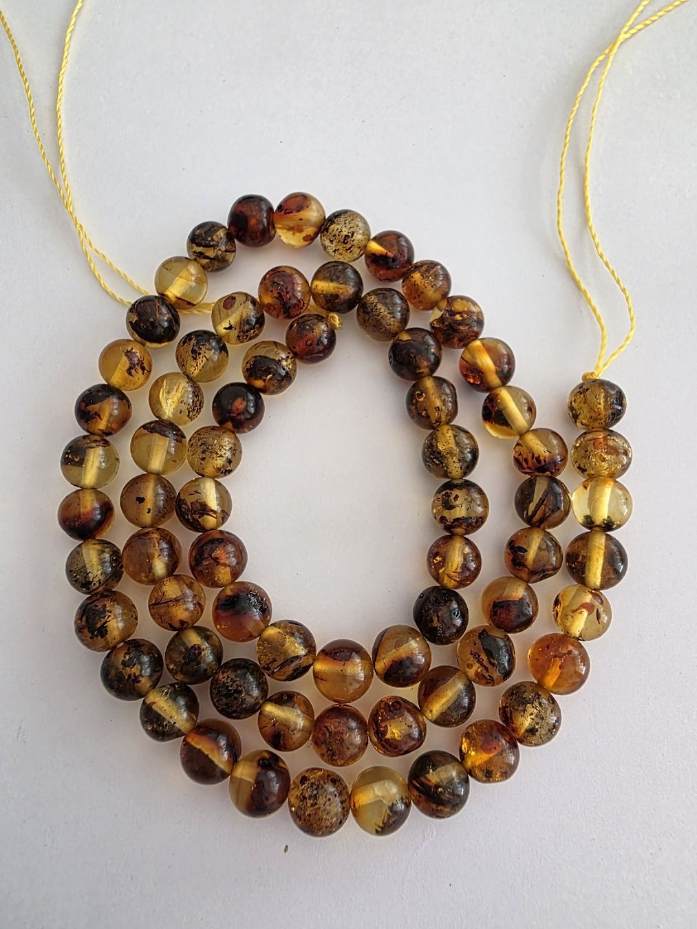 Mineralien & Heilsteine: Bernstein Amber baltisch ca. 6mm. Strang – Neu und originalverpackt aus Menziken von Mirager 2