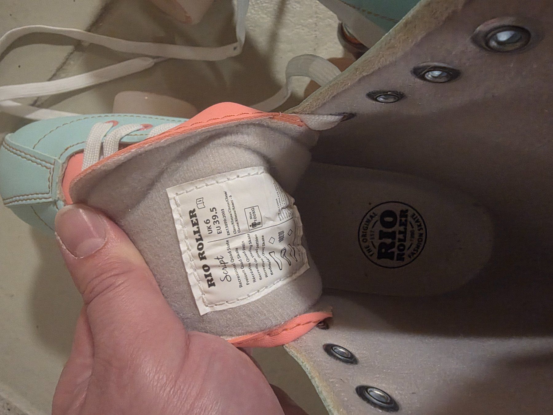 Pattini in linea & Pattini a rotelle: Rollschuhe grösse 39.5 – Usato da Benglen venduto da Schiggy-TCG 3