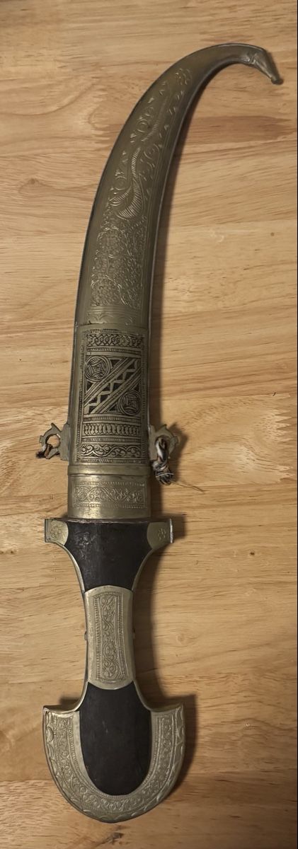 Posate: Orientalischer Dolch mit Scheide DEKO – Usato da Brugg AG venduto da JerryG.