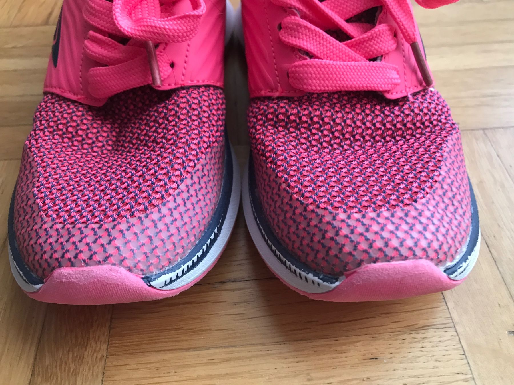 Scarpe per ragazze: Turnschuhe Grösse 33 neon rosa – Usato da Emmenbrücke venduto da Hathor123 7
