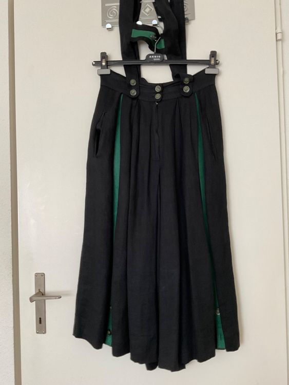Sportalm Dirndl Leinen Hosenrock Gr 38 mit Träger schwarz | Kaufen auf ...