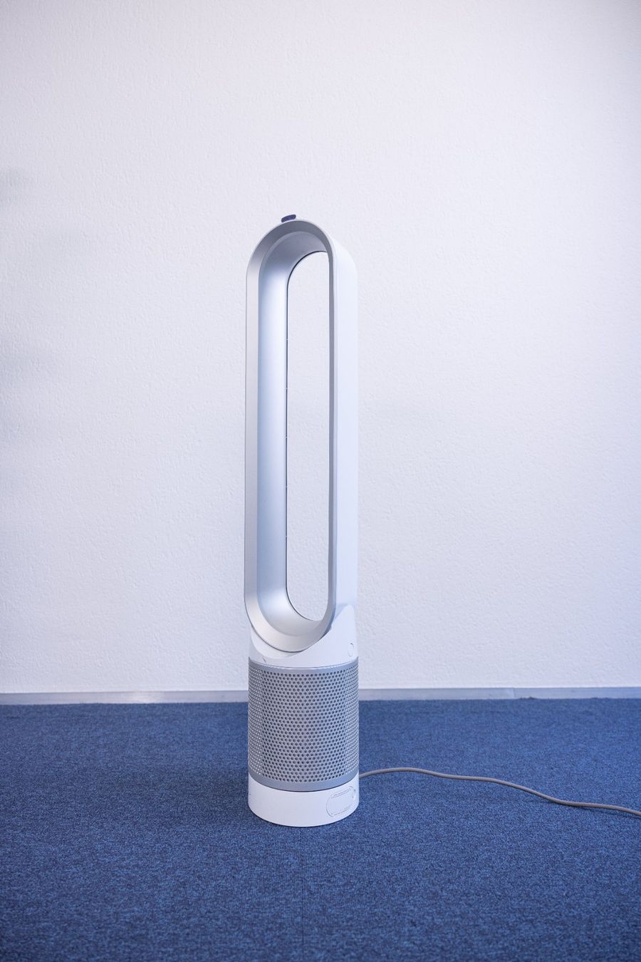 Dyson Ventilatoren: Dyson Cool Turmventilator in Weiss und Silber – Gebraucht aus Winterthur von CustomizeAG