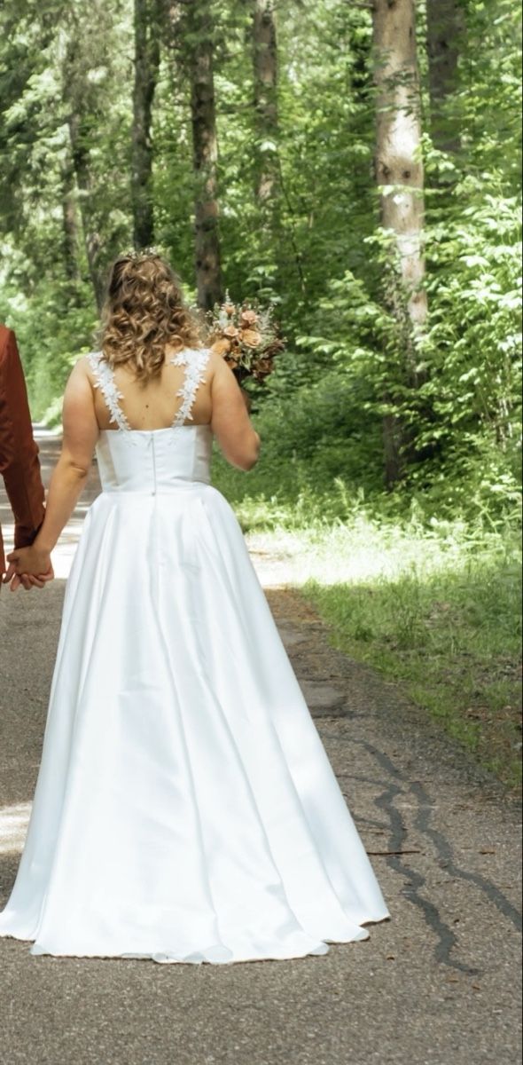 Vestiti: Brautkleid, Hochzeitskleid – Usato da Zürich venduto da FrauMalzahn 1
