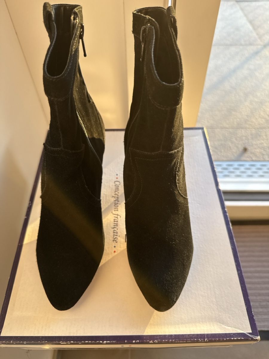 Chaussures femmes: André - Wildleder Stiefeletten – Neuf (Voir description) à Zürich par nad_s27g 1
