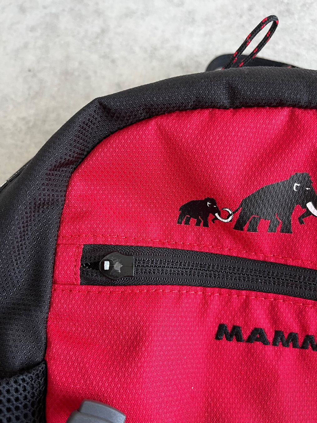 Mammut Borse & Zaini: MAMMUT First Zip 8 Kinderrucksack Tagesrucksack – Usato da Zollikofen venduto da spunk65 5