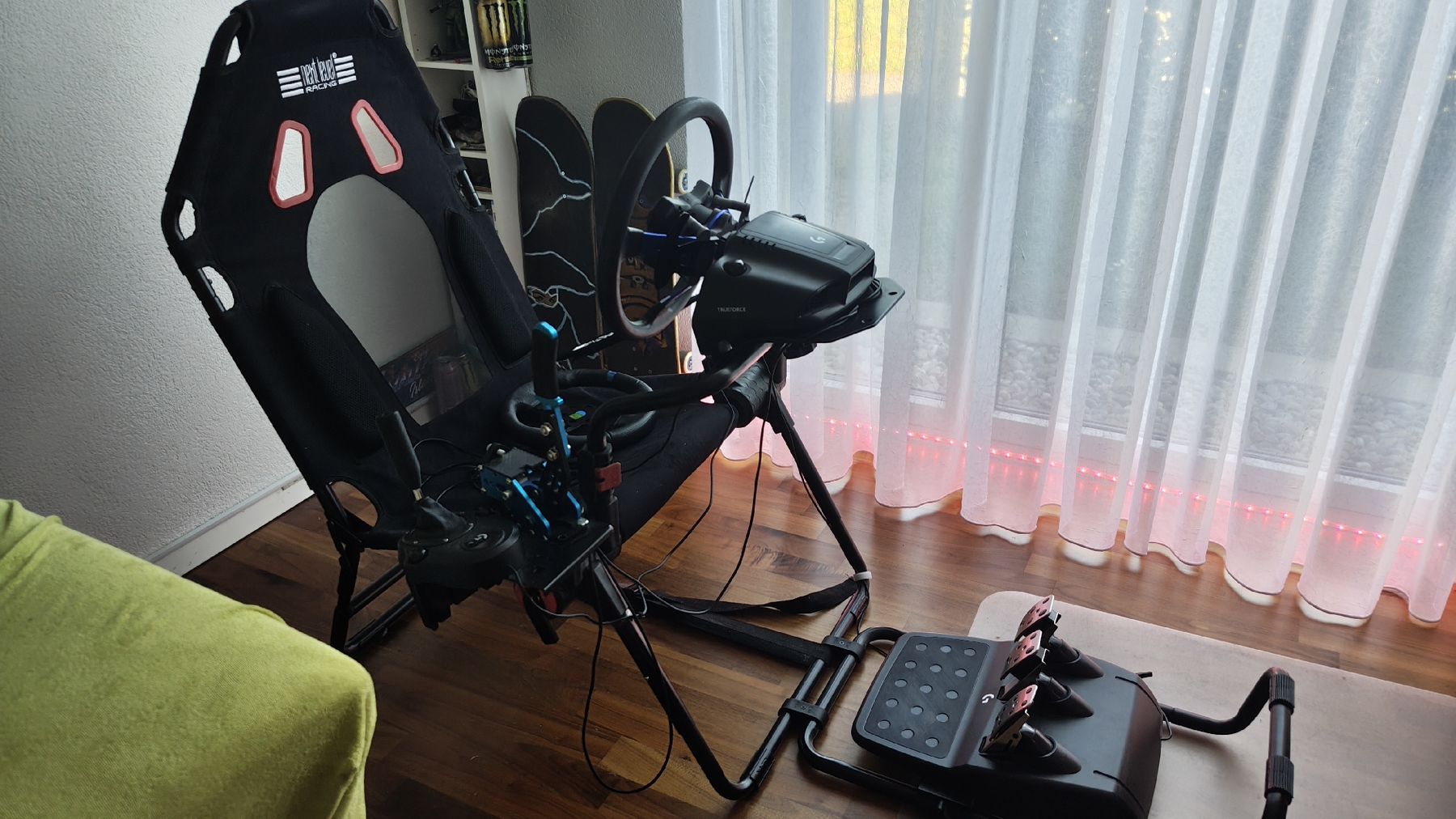 Logitech Controller: Next Level Racing Simrig + Logitech G923/Shifter modifiziert – Usato da Rümlang venduto da Karibik8