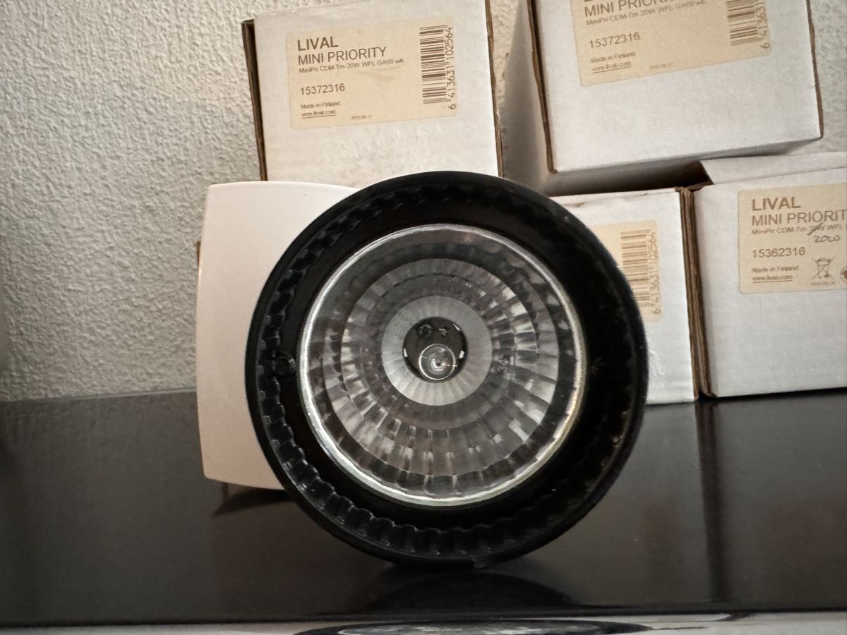 Lampade: 5 Stück Lival Mini Priority Schienenstrahler – Nuovo e nell'imballaggio originale da Wilderswil venduto da Renaissance1 3