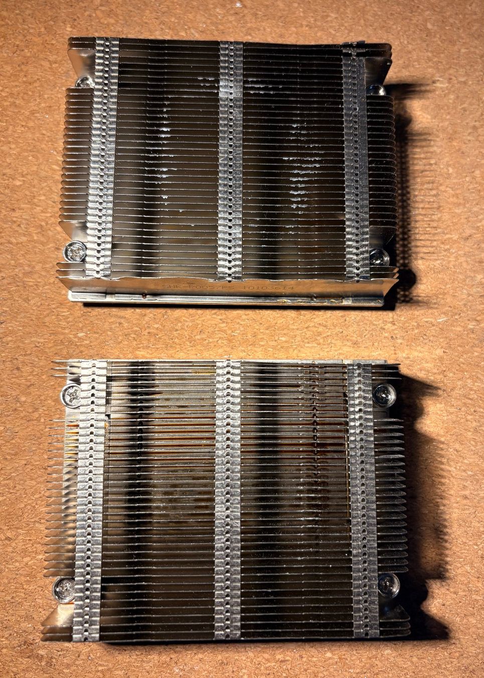 Componenti elettronici: 2x Supermicro SNK-P0057PS CPU heatsinks (LGA 2011 narrow) – Usato da Bern venduto da Gambuzino 7
