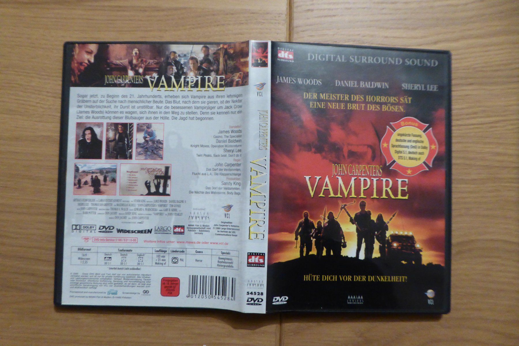 Tutti i DVDs: DVD John Carpenter Vampire uncut – Usato da Allschwil venduto da Summelsarium