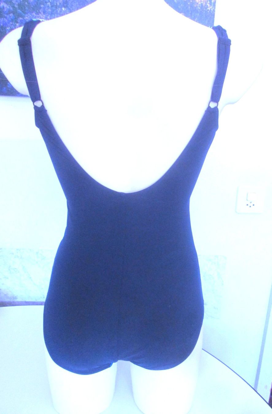 Sunflair Costumi da bagno & Bikini: Sunflair-Badeanzug – Usato da Sementina venduto da babucia 1