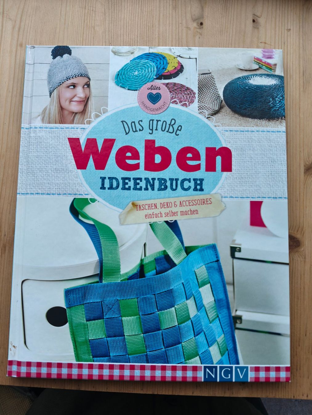 Livres: Das große Weben Ideenbuch / NGV 2016 – D'occasion à Muttenz par Negnuja
