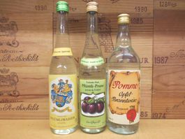 3 Versch. Fl. Distellate 40 Vol. 70cl. (Lot 42)