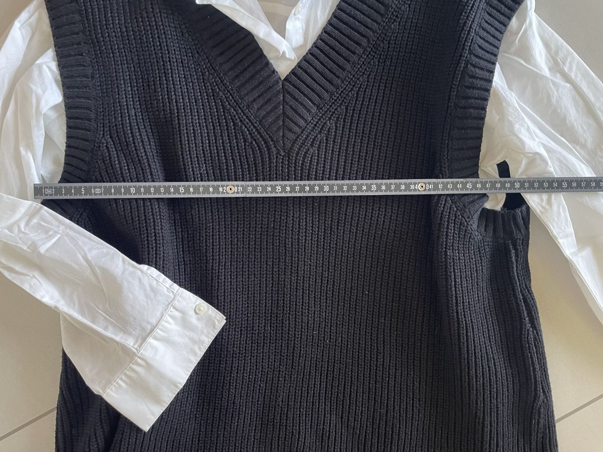 H&M Chemisiers: Pullunder mit weisser Bluse Gr L mit Etikett NEU – Neuf avec emballage d'origine à Rüti ZH par Tal_ga6N 2