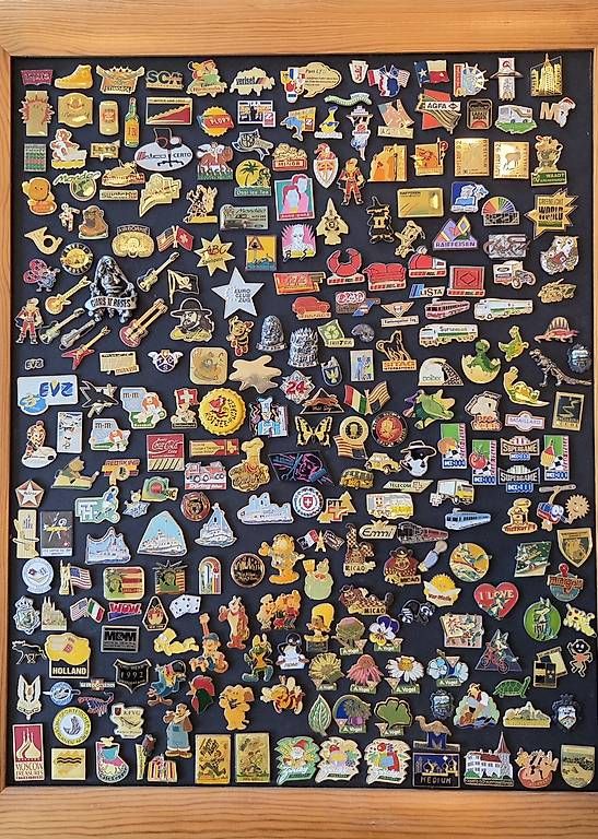 Placchette & Badge: Pin Sammlung aus den 90er – Usato da Winterthur venduto da lindor_wasabi
