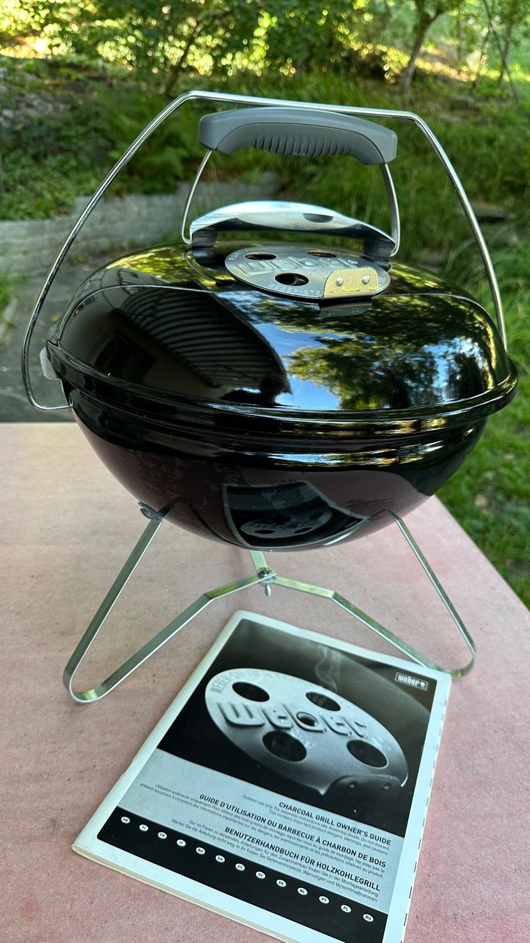 Griglie: Weber Grill Smokey Joe Premium Black – Usato da zürich venduto da Veilchen44