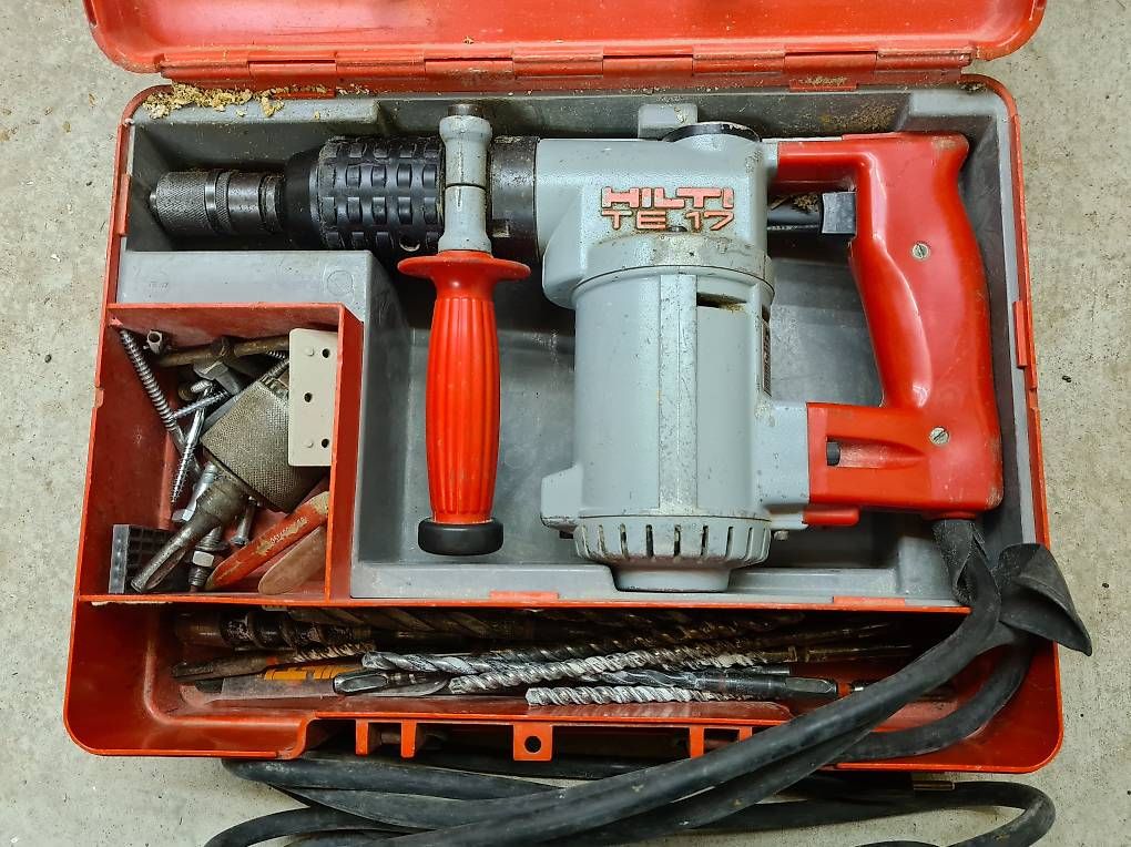 Hilti Trapani: Bohrhammer HILTI TE 17 – Usato da Adliswil venduto da sunflower2012
