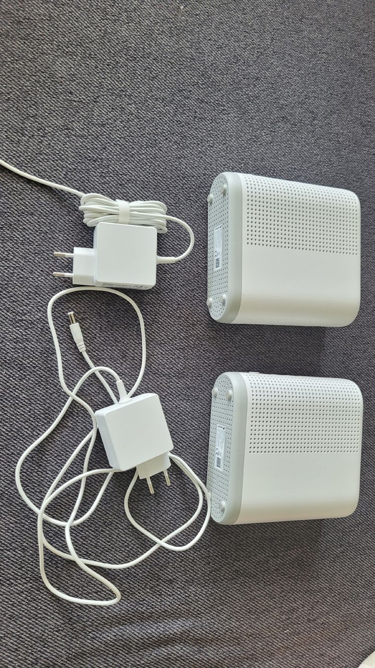 Swisscom WiFi: 2x Swisscom WLAN-Box 3, mit Netzteilen – Usato da Ebikon venduto da Bole6 2