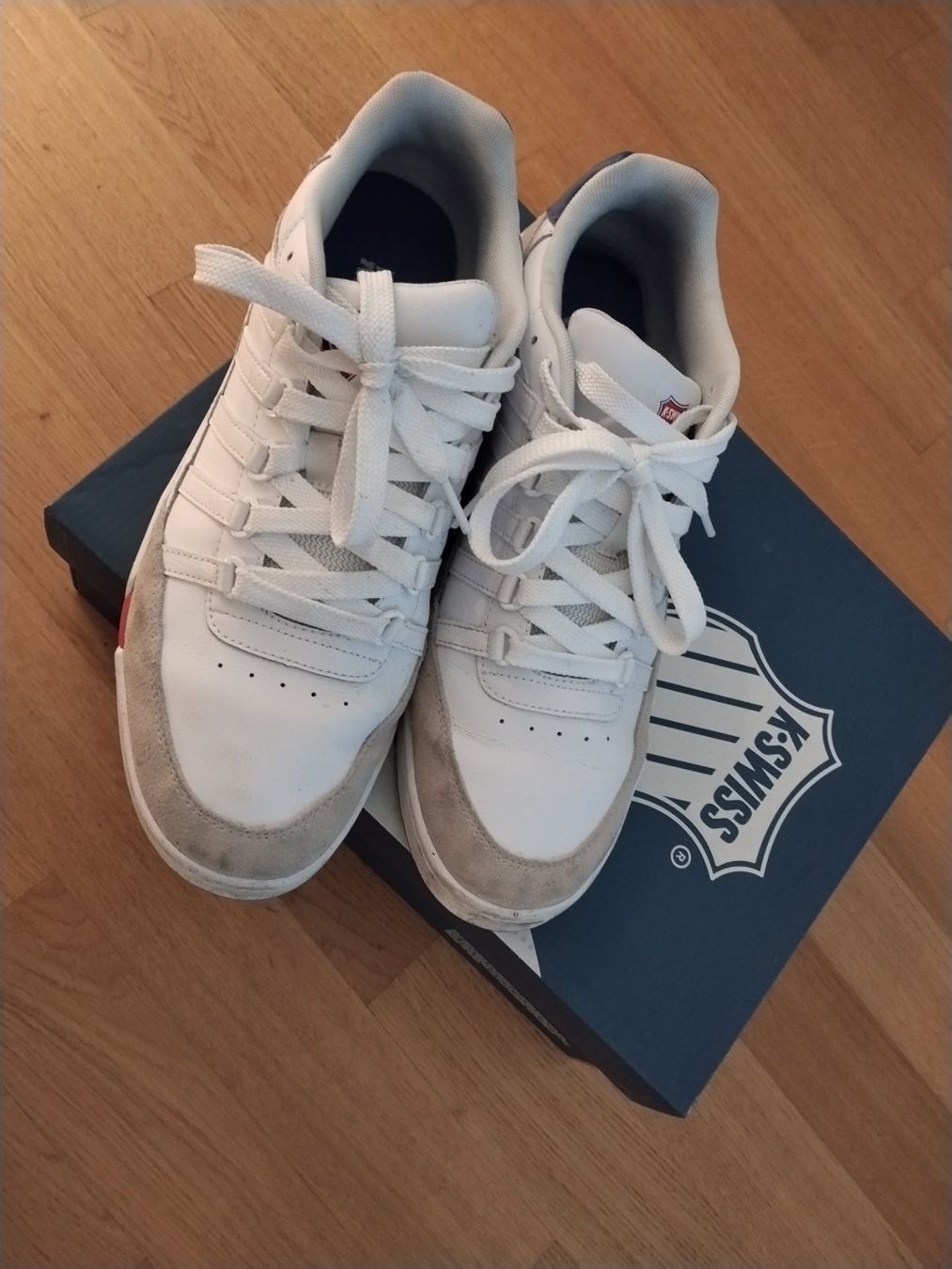 Herrenschuhe: K. Swiss Sneaker 44 – Gebraucht aus Horw von Cs2006 2