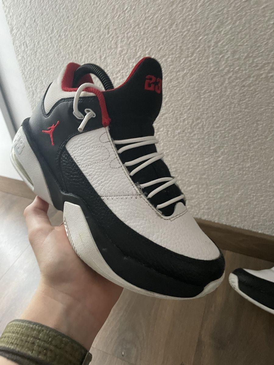 Jordan Chaussures hommes: Jordan 23 – D'occasion à Dompierre FR par matmath 1