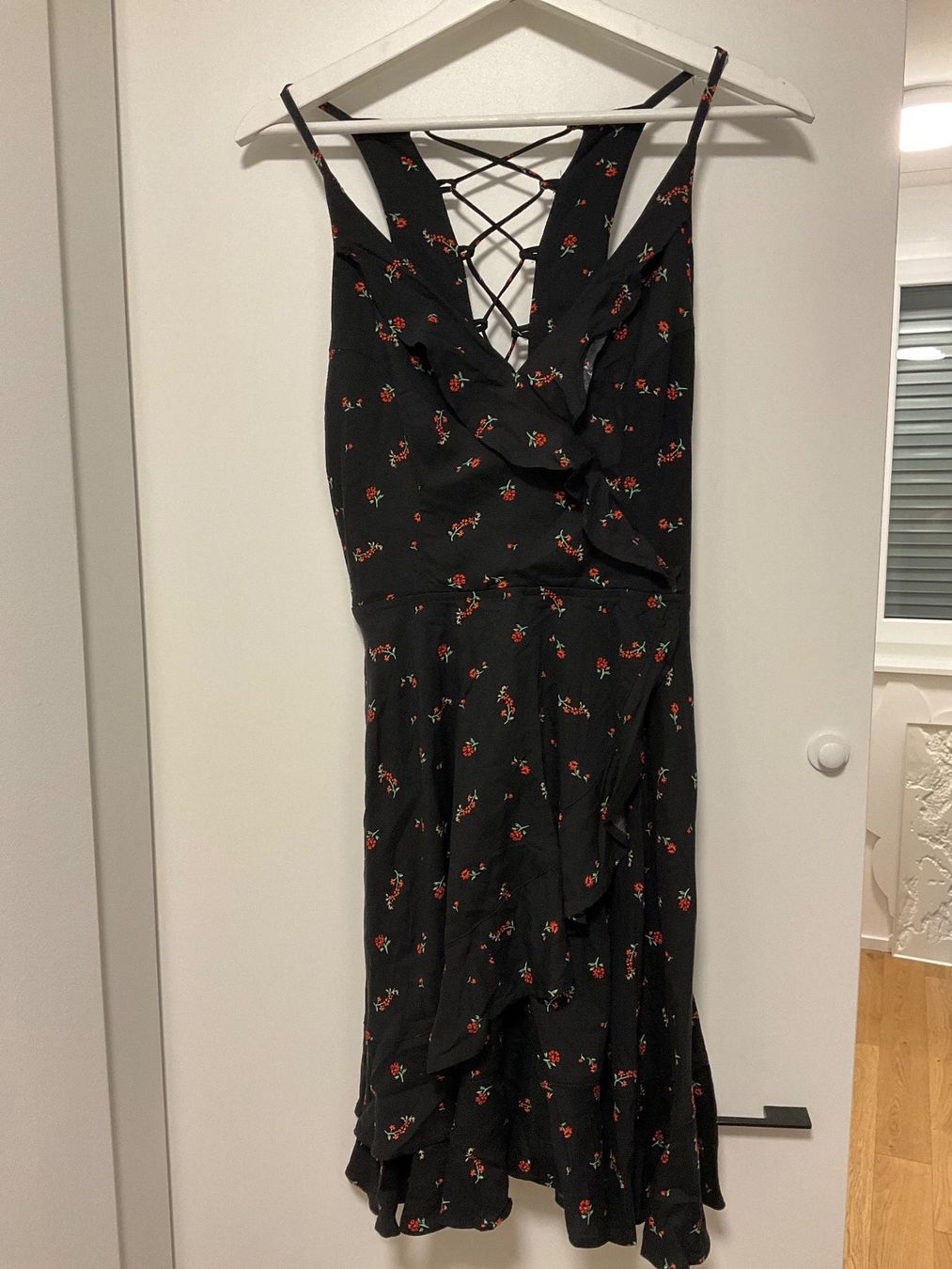 Tally Weijl Kleider: Sommer Blumenkleid Gr.XS-S – Gebraucht aus Schönenwerd von d.chiara