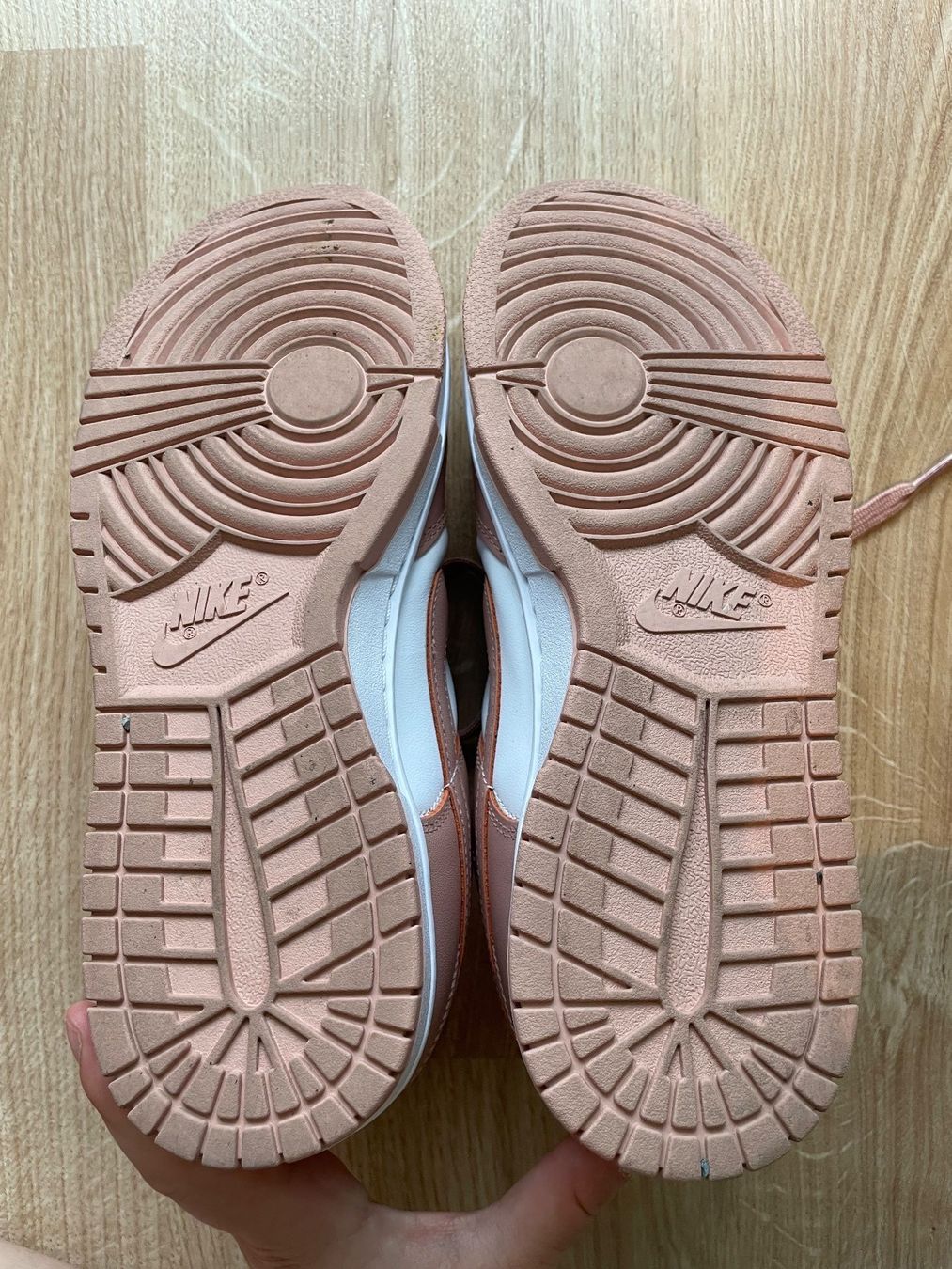 Nike Scarpe da donna: Nike dunk low rose whisper (Grösse 40) – Usato da Zufikon venduto da SULMI02 3